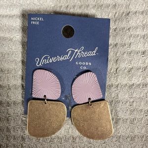 UNIVERSAL THREAD GOODS COMPANY EARRINGS